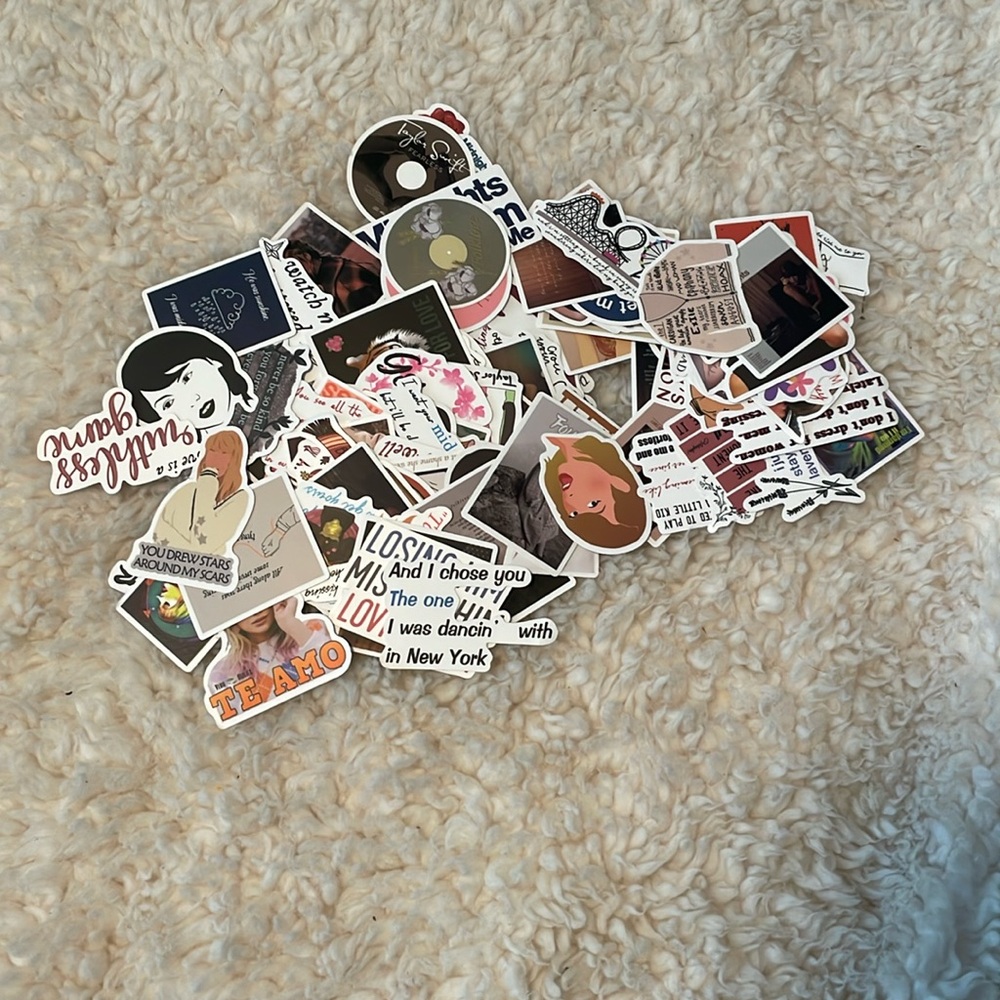 170+ Taylor Swift stickers 💌